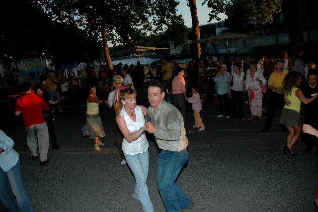 min 2005 08 08 Paris plage 161